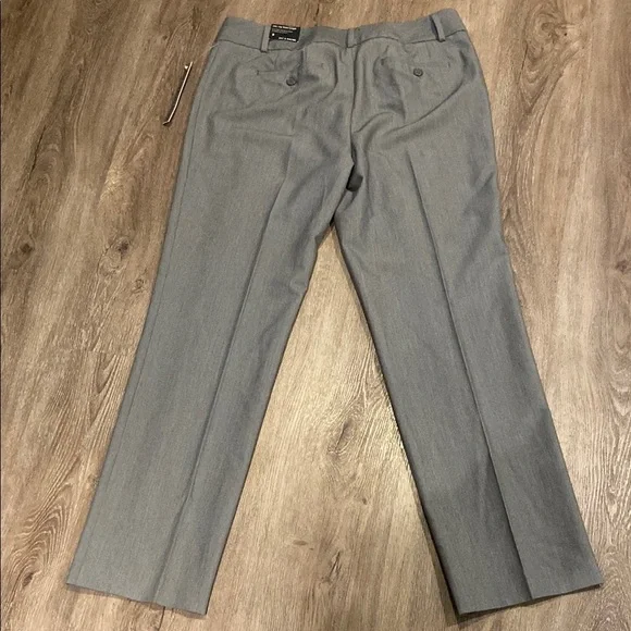 Zac & Rachel Slim Leg Short Length Solid Dress Pants Grey 8 NWT - Picture 5 of 8